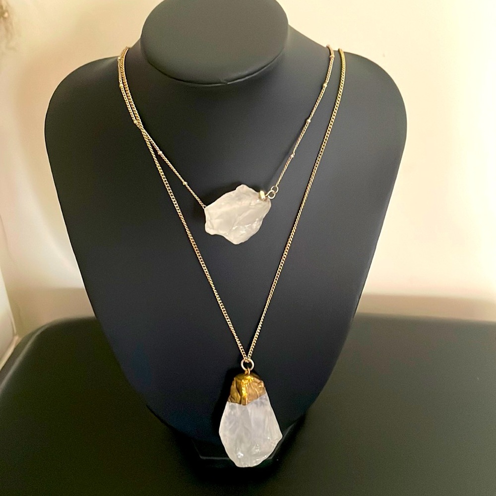 Quarts Pendant necklace